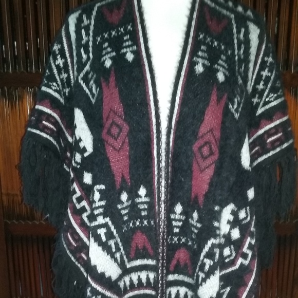 Jackets & Blazers - Tribal look linen/wool blend open side cape/NWT